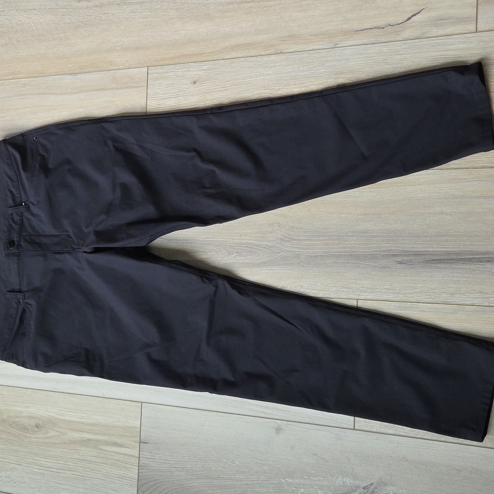 Lululemon ABC Slim Warpstreme Black Pants 36